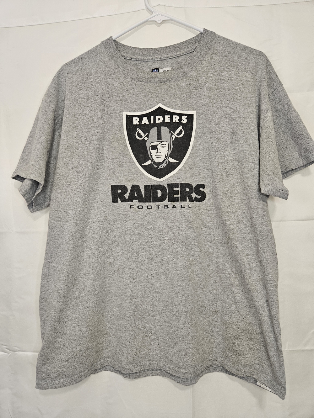 NFL Raiders Heather Gray Short Sleeve Logo Tee Large NFL Team Athleisure Vegas